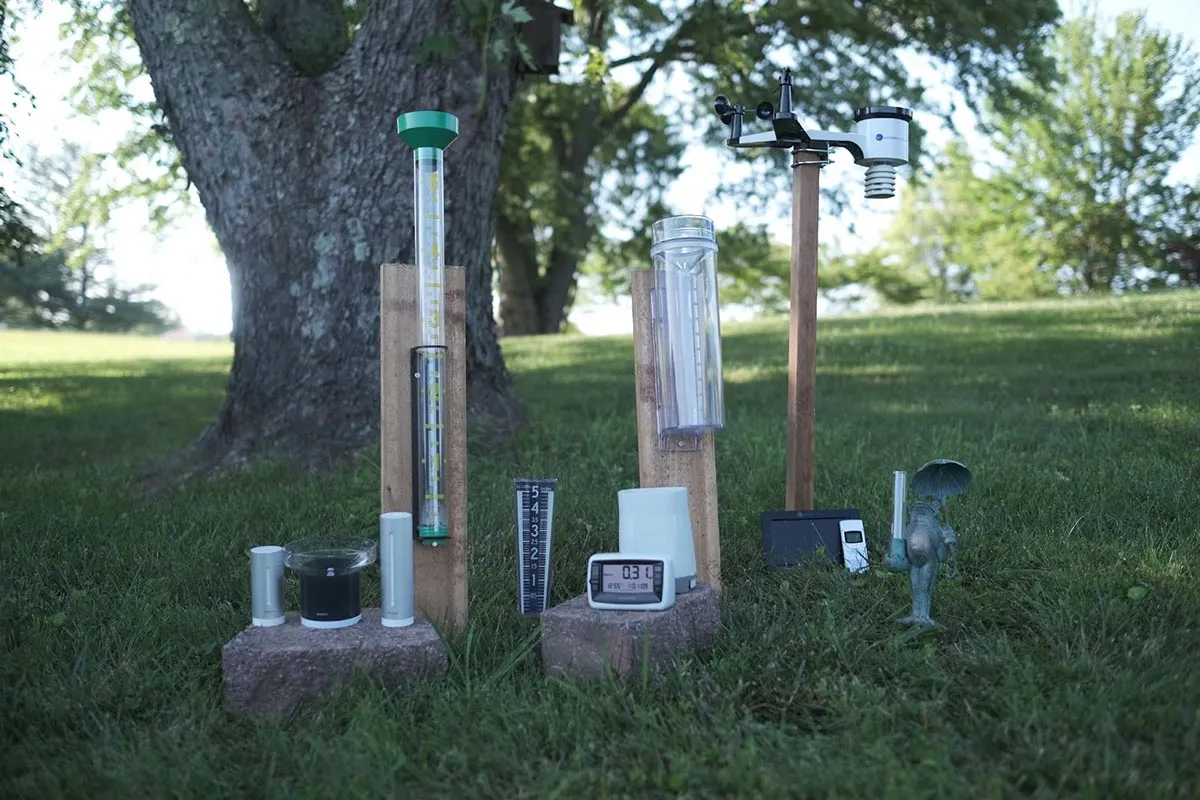 Top Rain Gauges for Efficient Water Use and Storm Preparedness